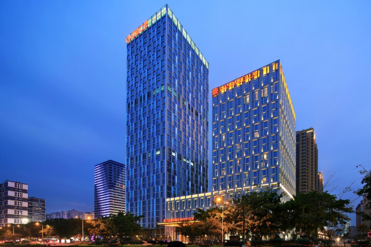 Wanda Realm Liuzhou Hotel Exterior foto