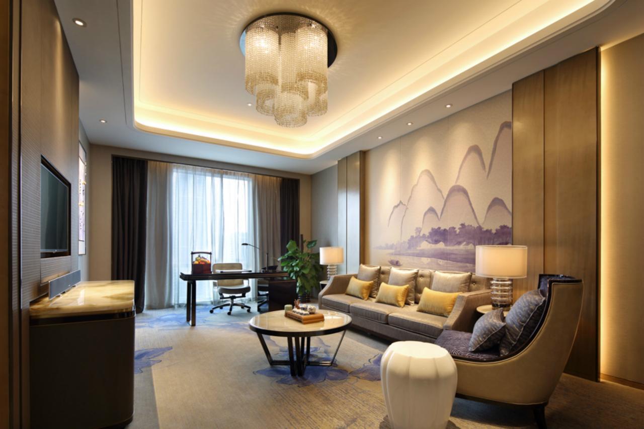 Wanda Realm Liuzhou Hotel Exterior foto